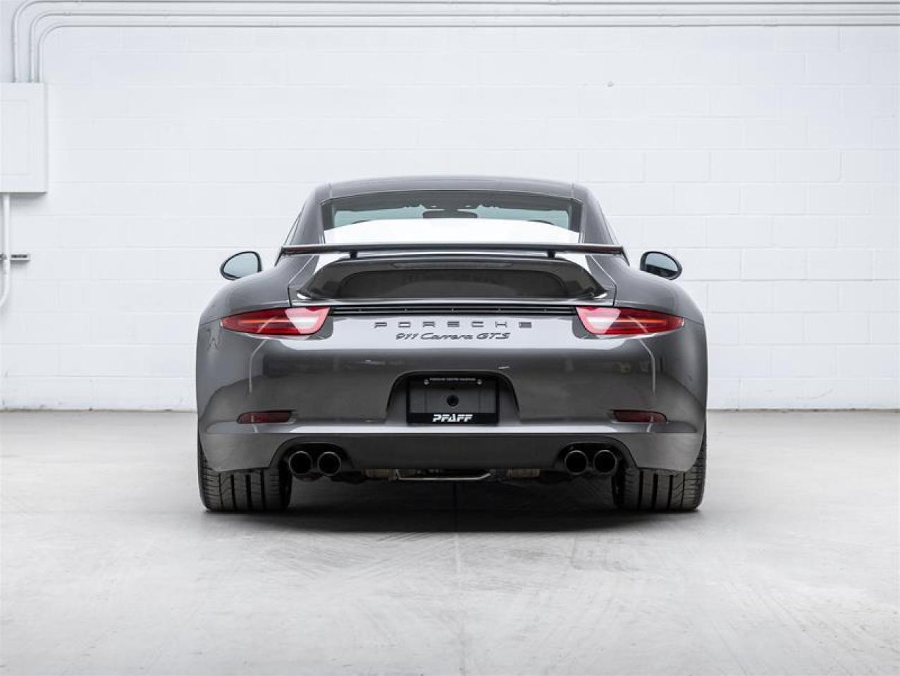 2015 Porsche 911  Photo