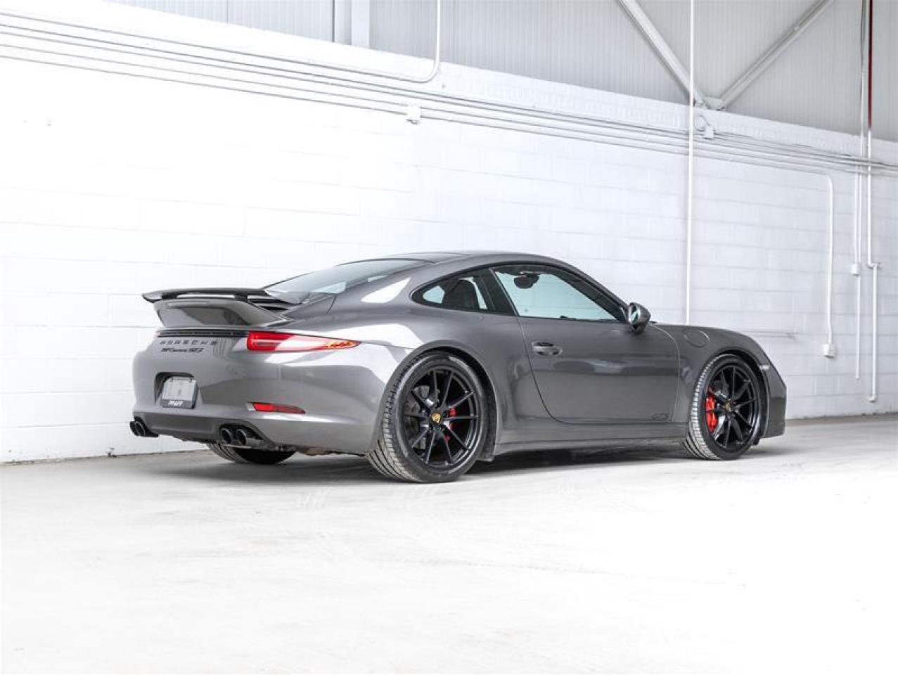 2015 Porsche 911  Photo