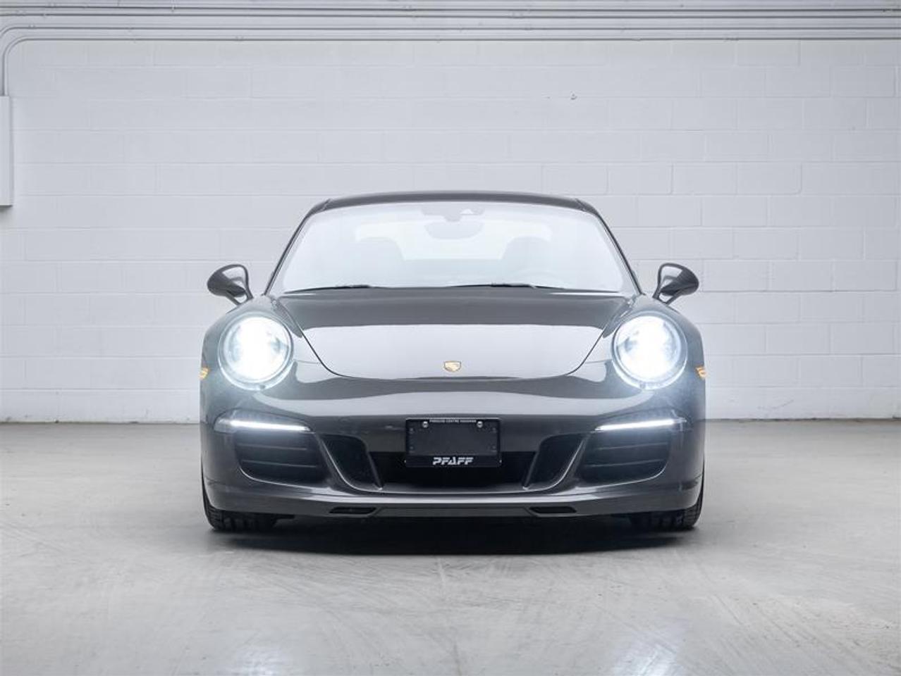 2015 Porsche 911  Photo