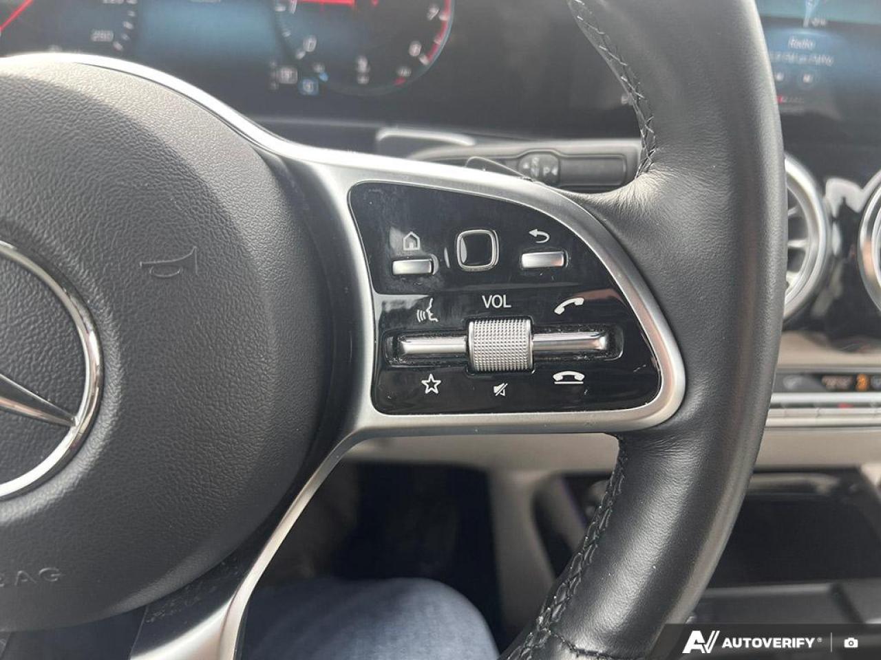 2022 Mercedes-Benz GLB 250 Base GLB 250 4dr All-Wheel Drive 4MATIC Photo