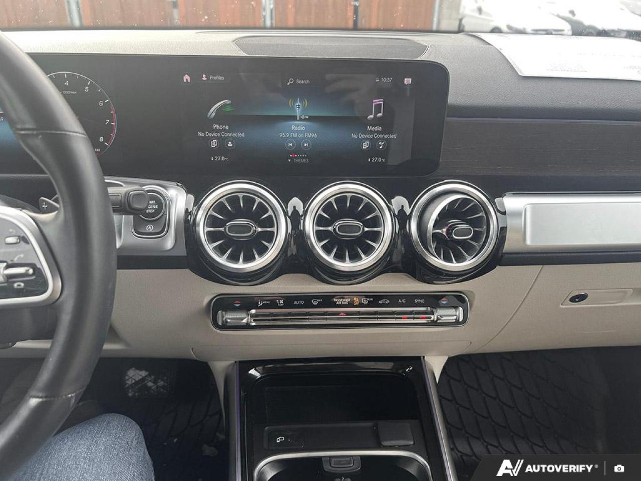 2022 Mercedes-Benz GLB 250 Base GLB 250 4dr All-Wheel Drive 4MATIC Photo