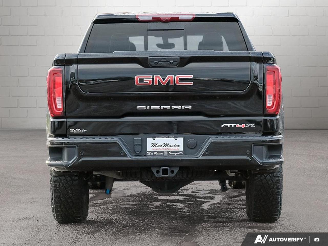 2024 GMC Sierra 1500 Crew Cab Short Box 4-Wheel Drive AT4X Photo3