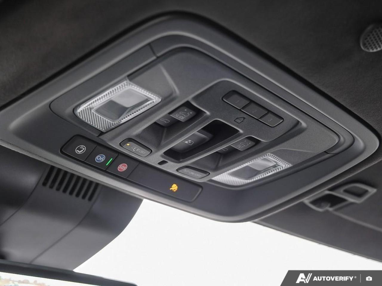 2024 GMC Sierra 1500 Crew Cab Short Box 4-Wheel Drive AT4X Photo