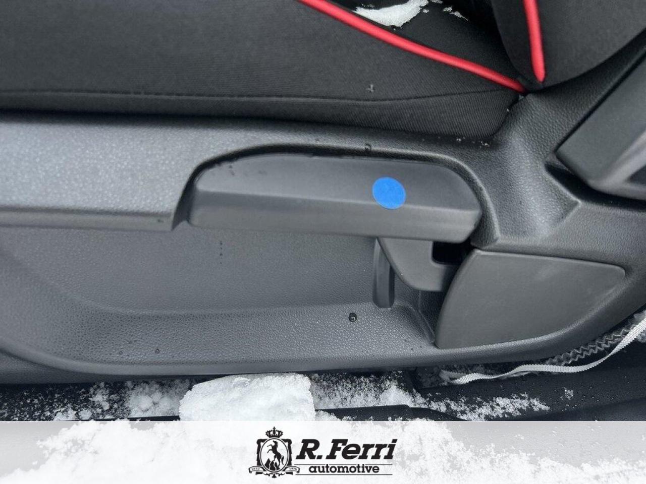 2025 Fiat 500E Base 2dr Hatchback Photo