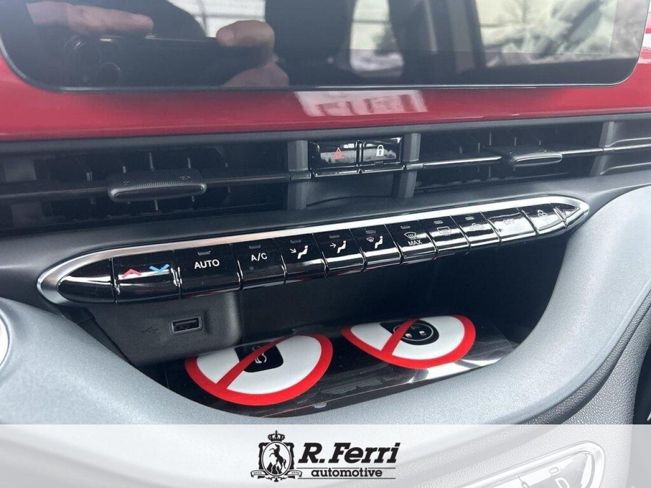 2025 Fiat 500E Base 2dr Hatchback Photo