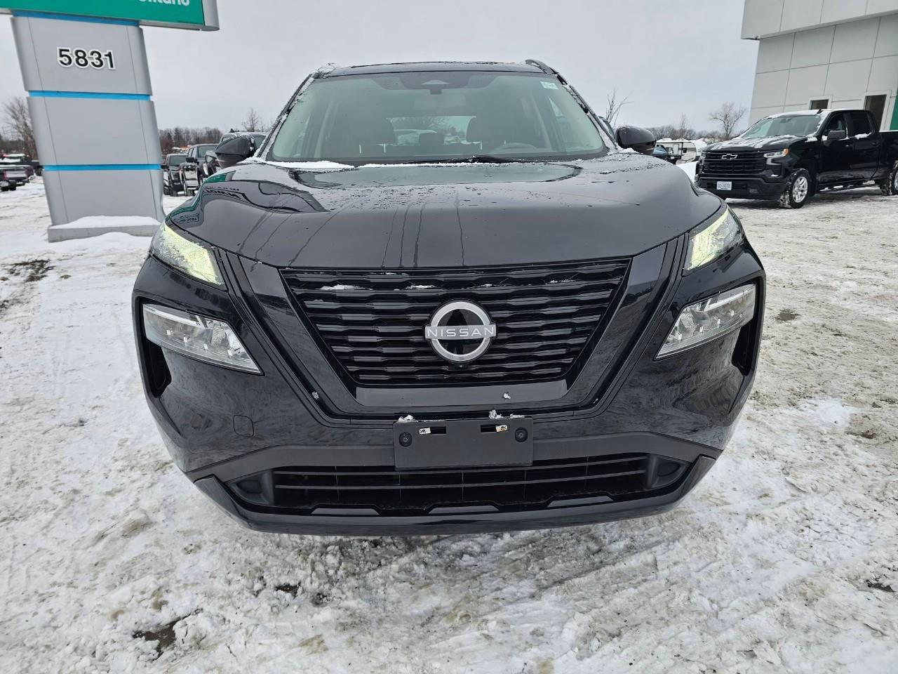 2023 Nissan Rogue SV Midnight Edition 4dr All-Wheel Drive Sport Utility Photo