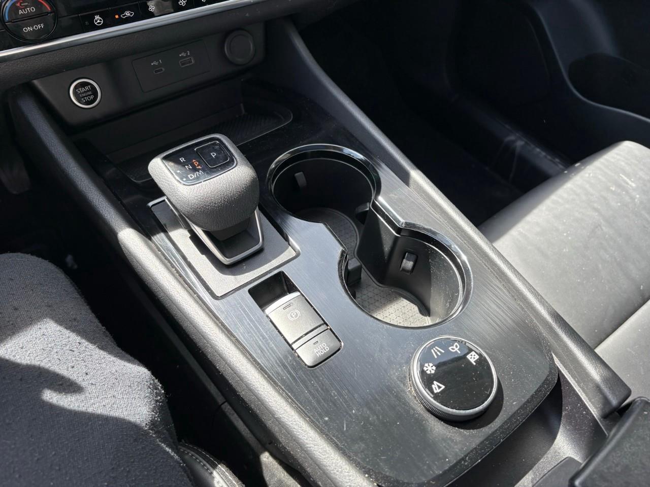 2023 Nissan Rogue SV Midnight Edition 4dr All-Wheel Drive Sport Utility Photo