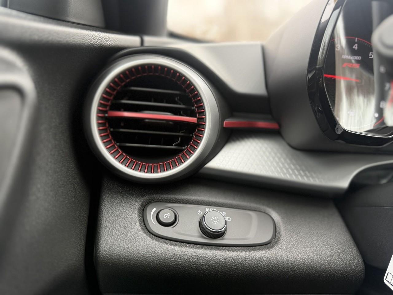 2026 Chevrolet Trax 1RS 4dr Front-Wheel Drive Photo