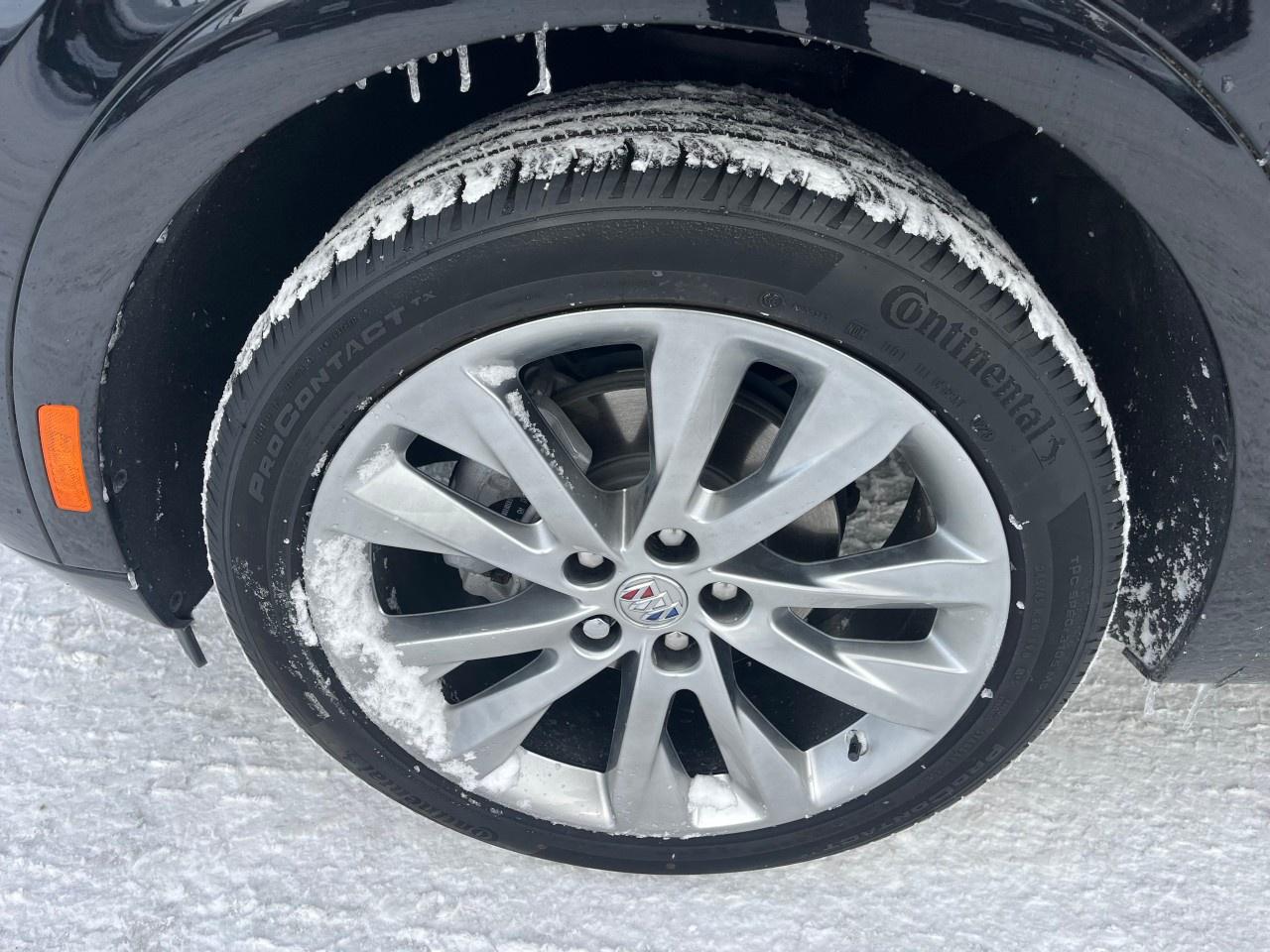 2023 Buick Envision AWD 4dr Avenir Photo2