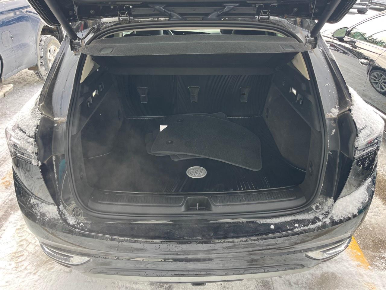 2023 Buick Envision AWD 4dr Avenir Photo