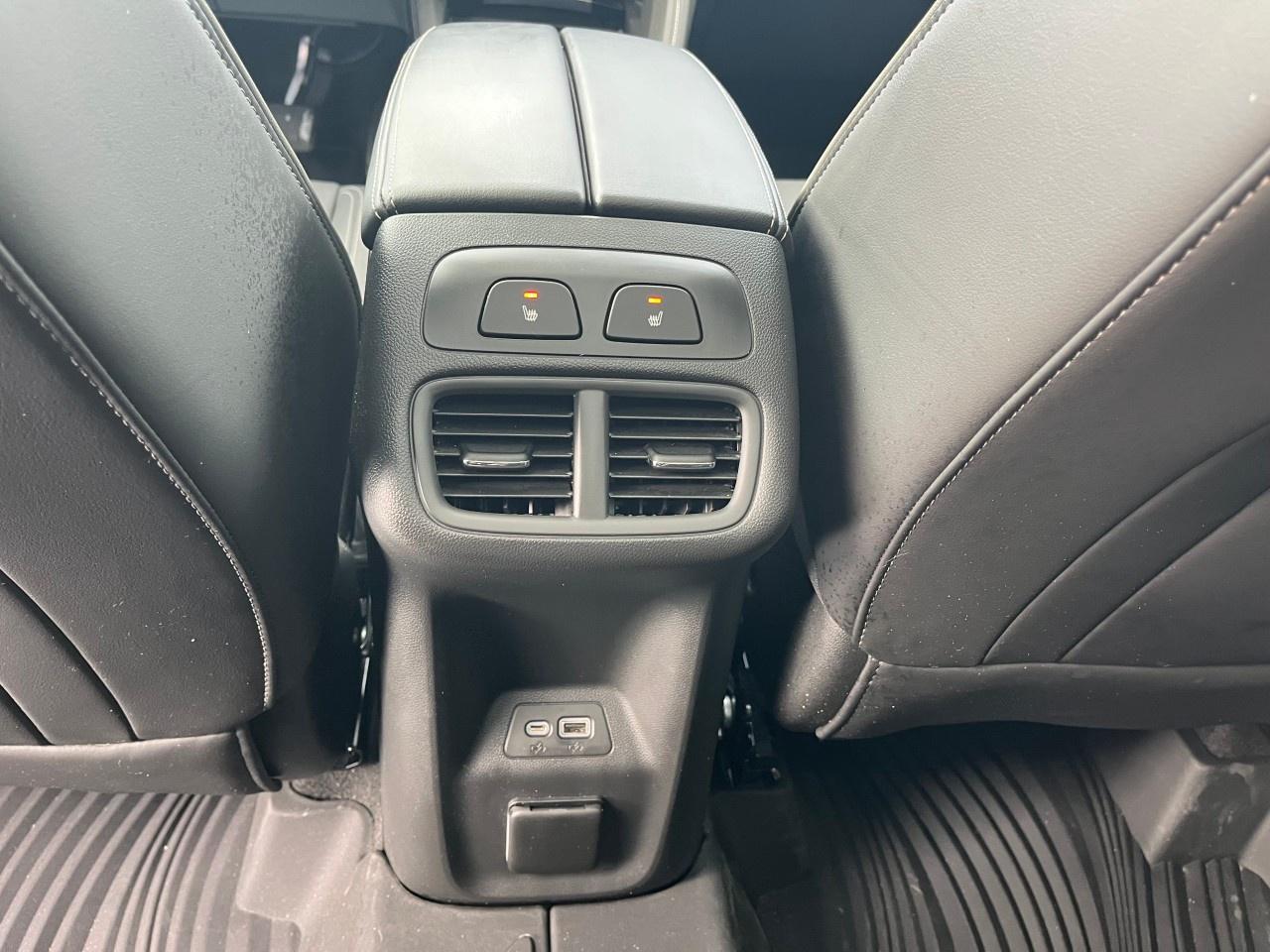 2023 Buick Envision AWD 4dr Avenir Photo