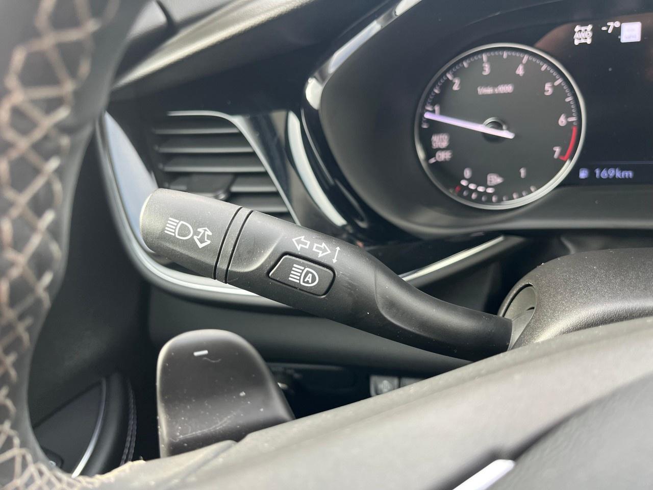 2023 Buick Envision AWD 4dr Avenir Photo