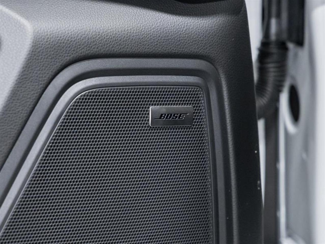 2026 Porsche Macan  Photo