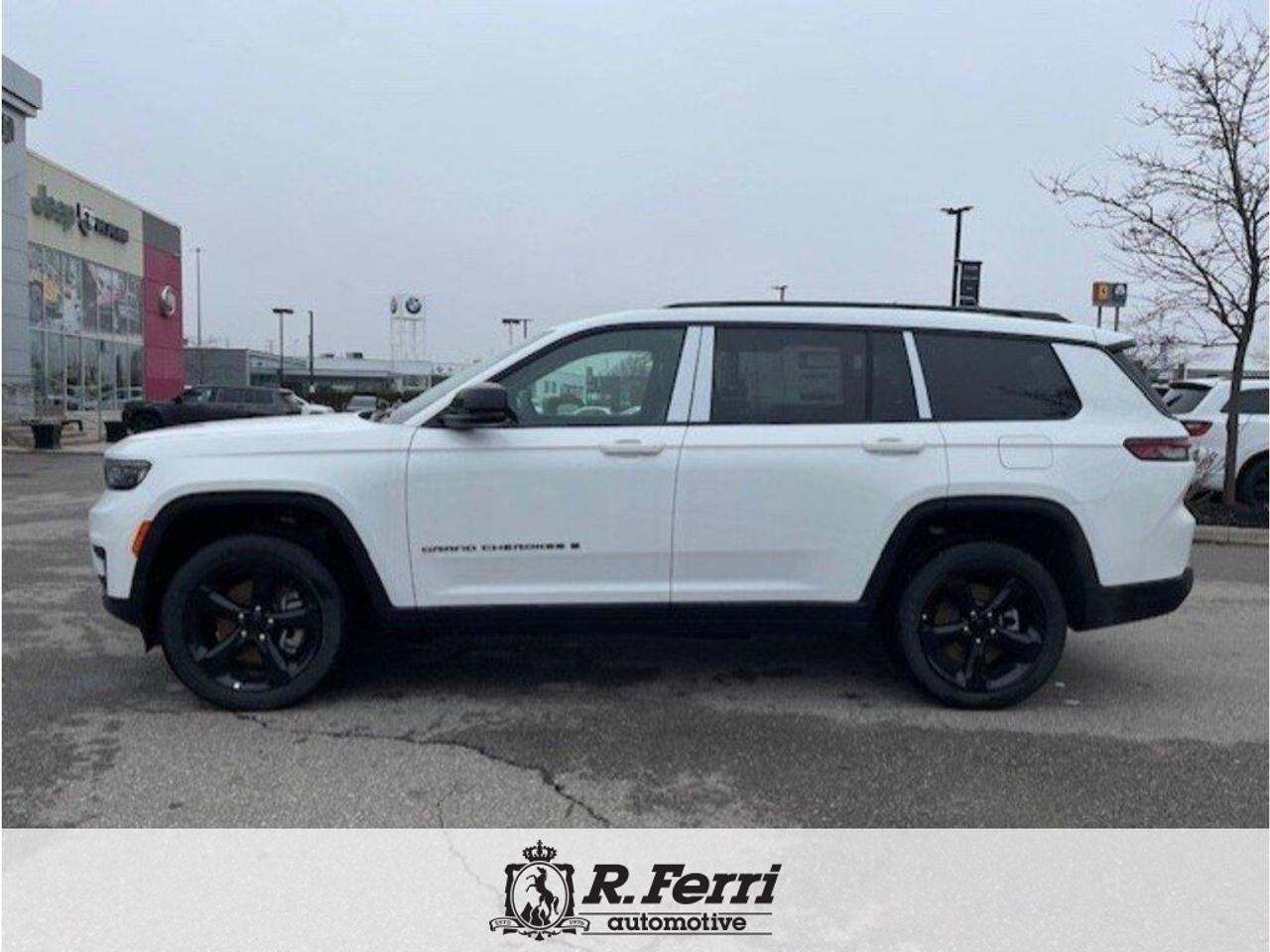 2025 Jeep Grand Cherokee L Laredo 4dr 4x4 Photo