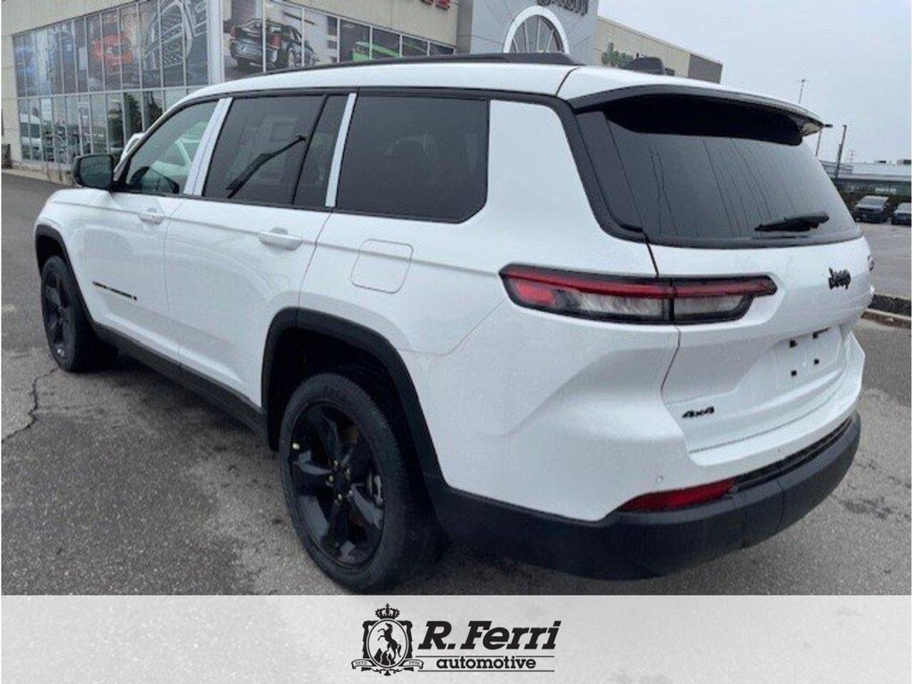 2025 Jeep Grand Cherokee L Laredo 4dr 4x4 Photo