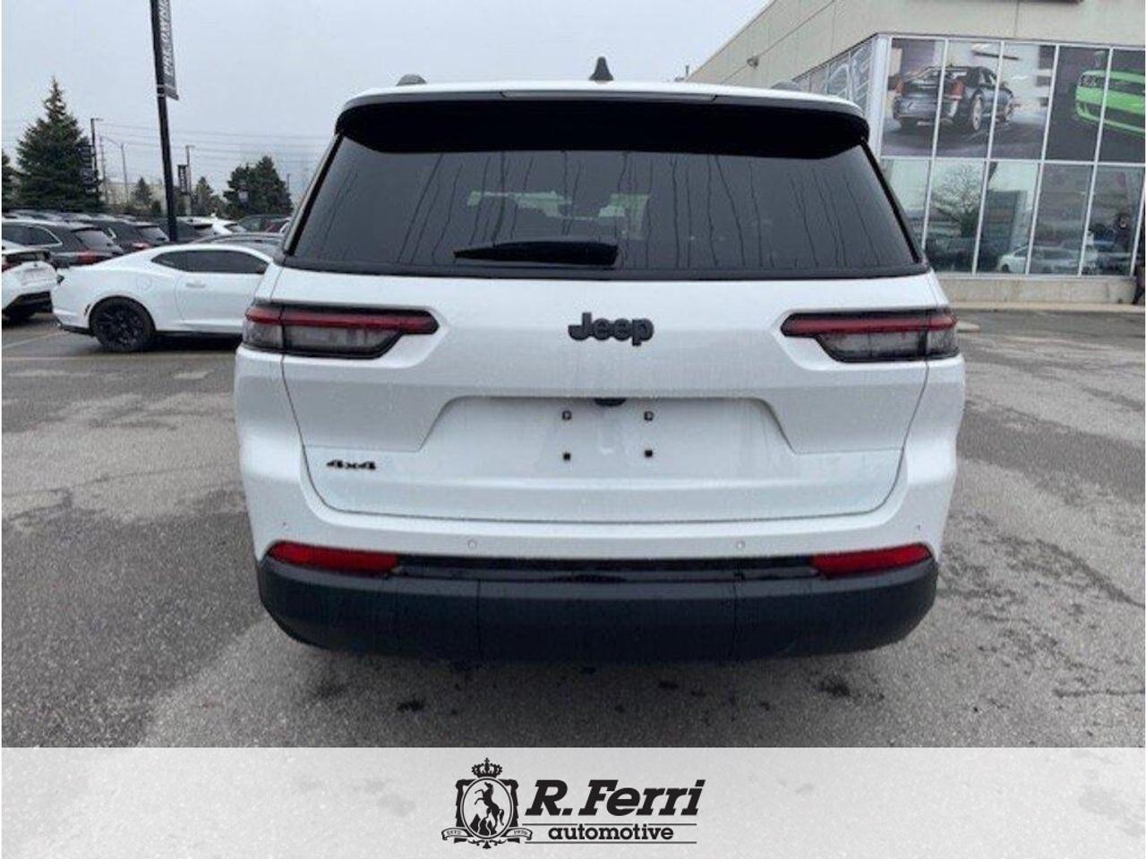 2025 Jeep Grand Cherokee L Laredo 4dr 4x4 Photo