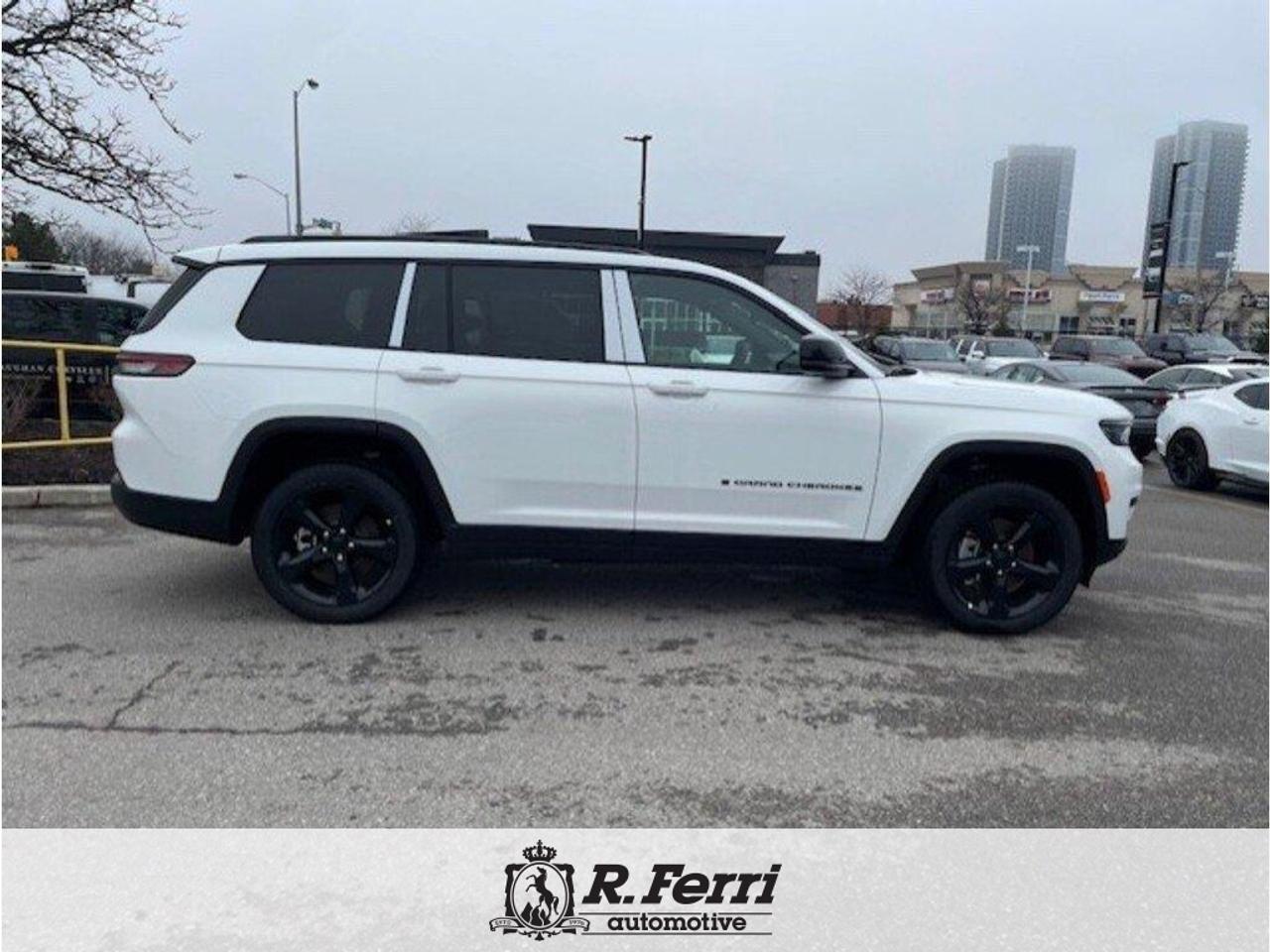 2025 Jeep Grand Cherokee L Laredo 4dr 4x4 Photo