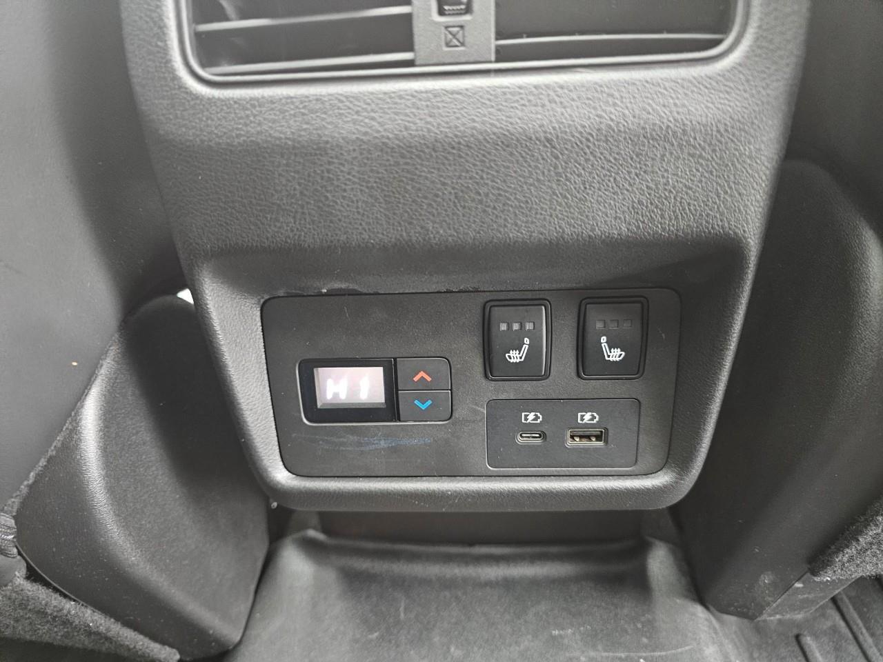 2023 Nissan Rogue Platinum 4dr All-Wheel Drive Sport Utility Photo