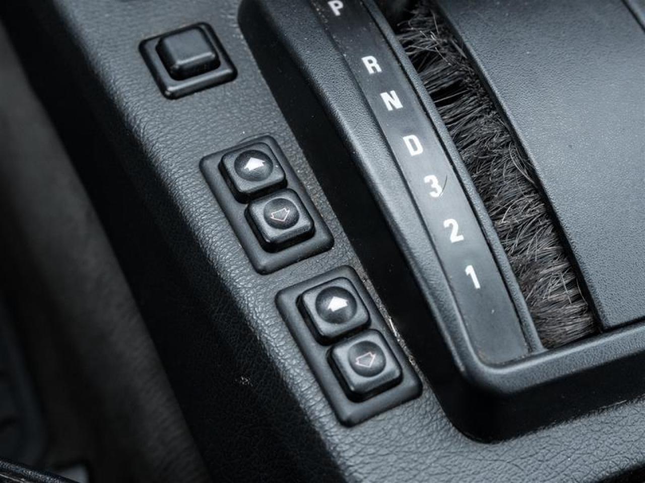 1990 BMW 325i  Photo