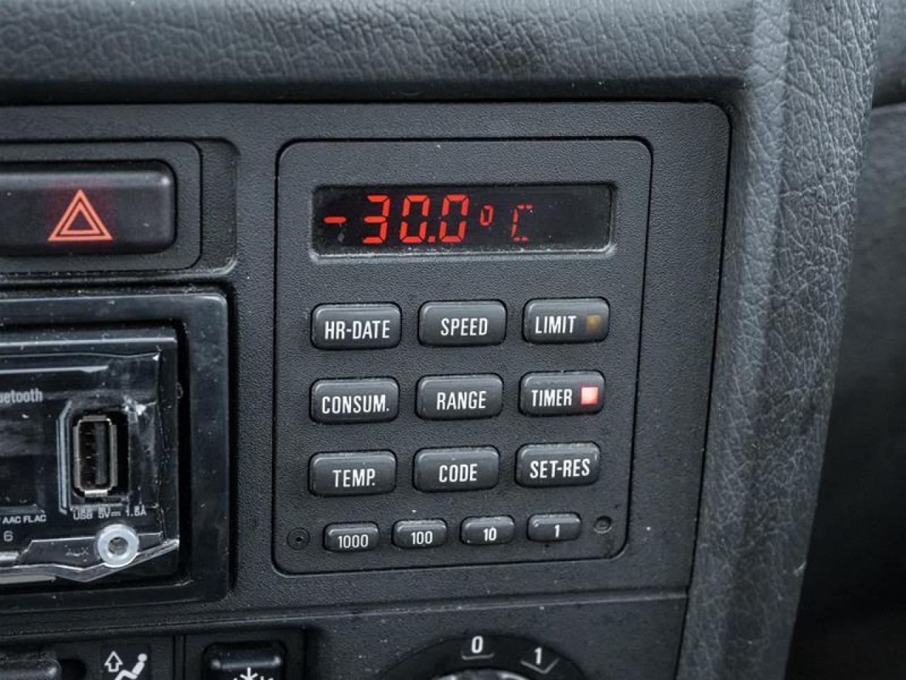 1990 BMW 325i  Photo