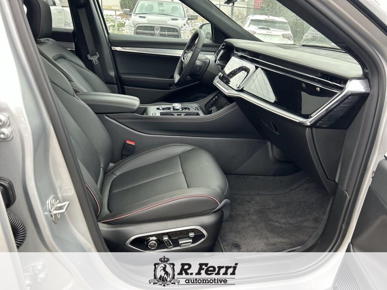 2025 Jeep Wagoneer S Base 4dr 4x4 Photo