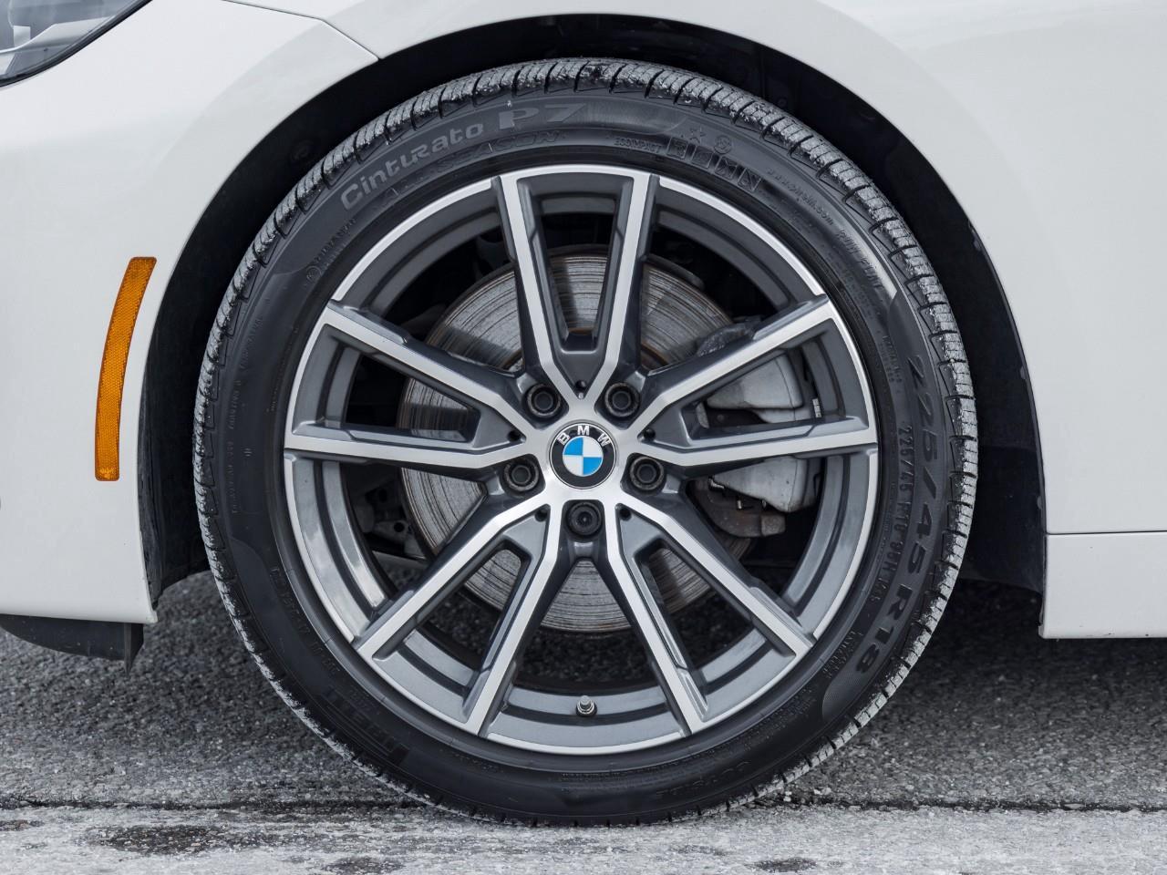 2023 BMW 230 i xDrive 2dr All-Wheel Drive Coupe Photo4