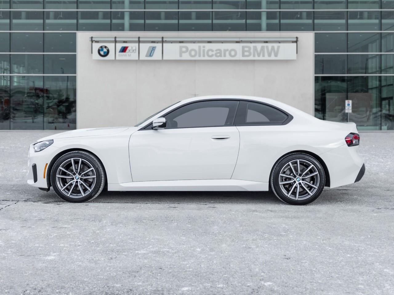 2023 BMW 230 i xDrive 2dr All-Wheel Drive Coupe Photo3
