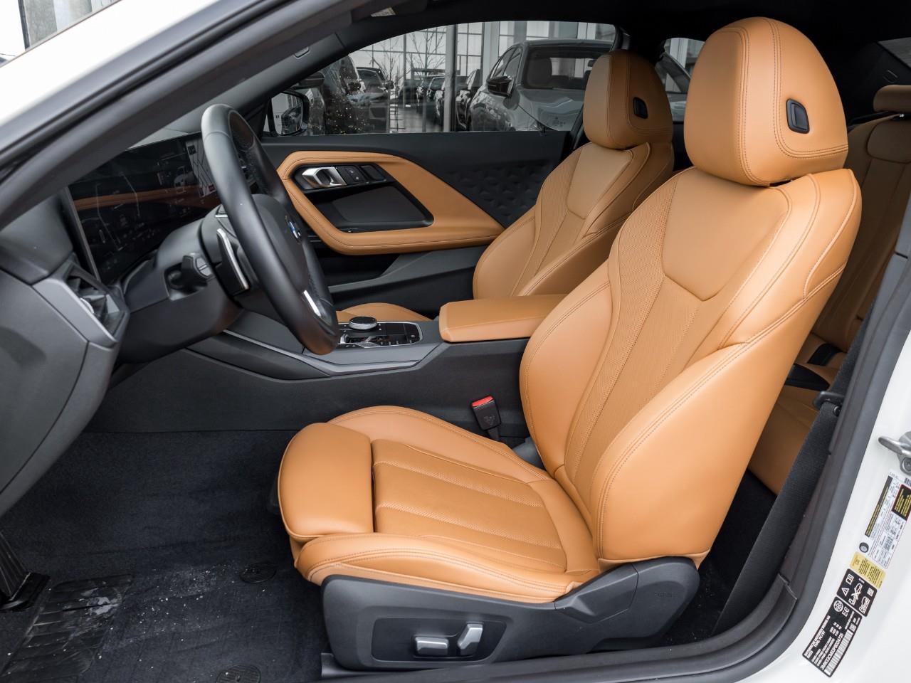 2023 BMW 230 i xDrive 2dr All-Wheel Drive Coupe Photo