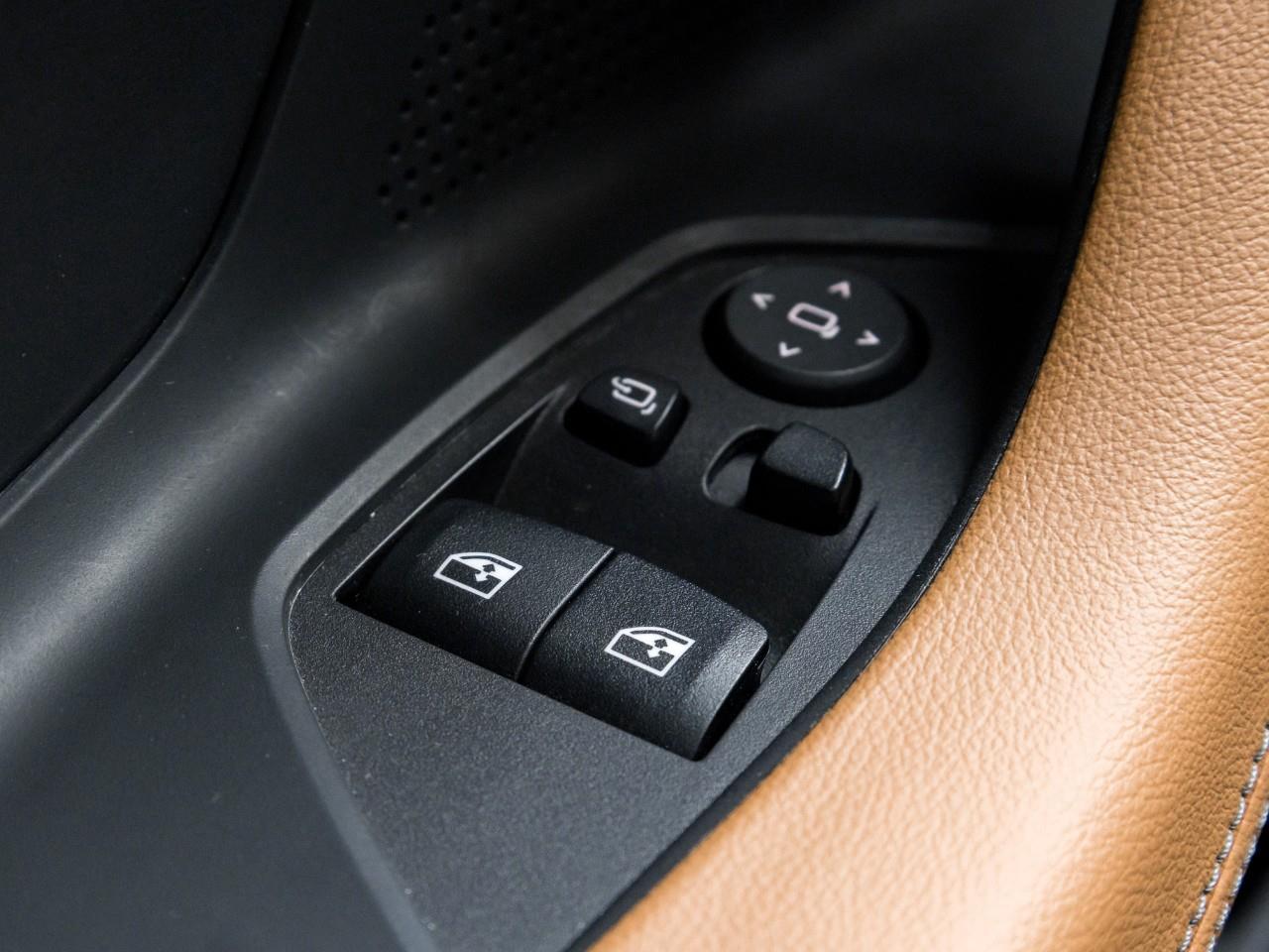 2023 BMW 230 i xDrive 2dr All-Wheel Drive Coupe Photo