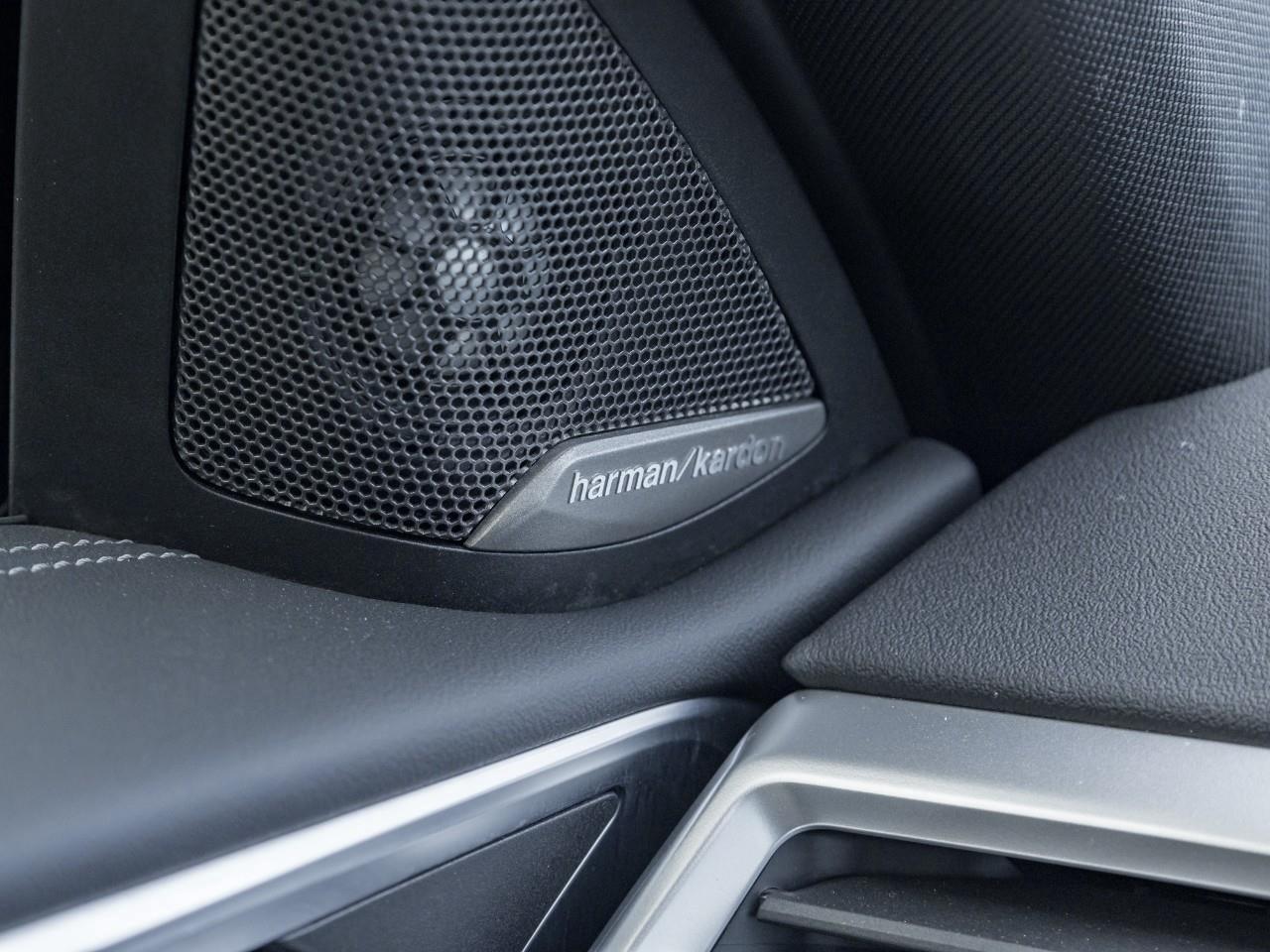 2025 BMW M4 Base 2dr Rear-Wheel Drive Coupe Photo