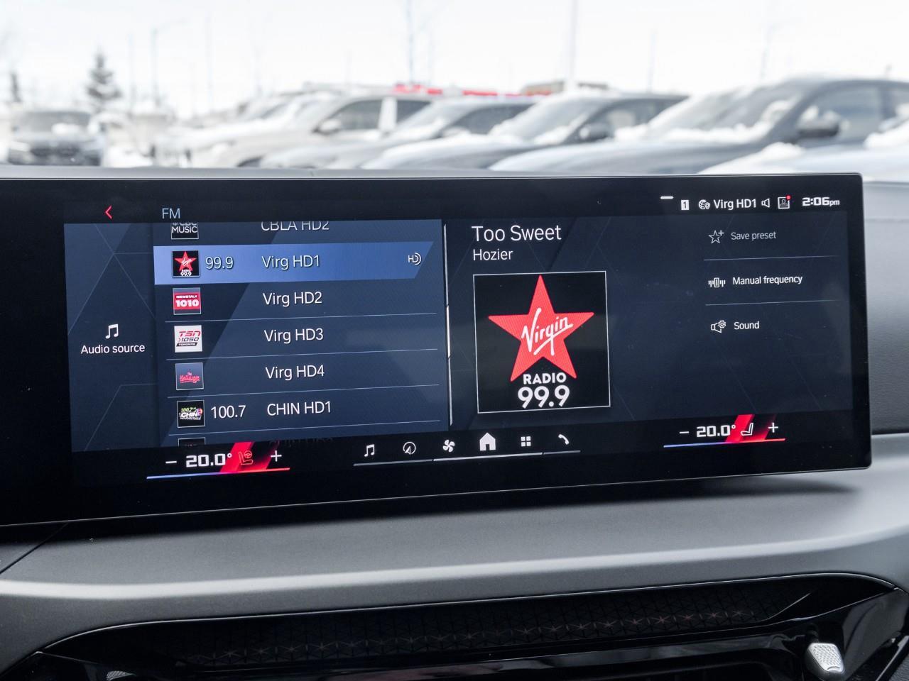 2025 BMW M4 Base 2dr Rear-Wheel Drive Coupe Photo