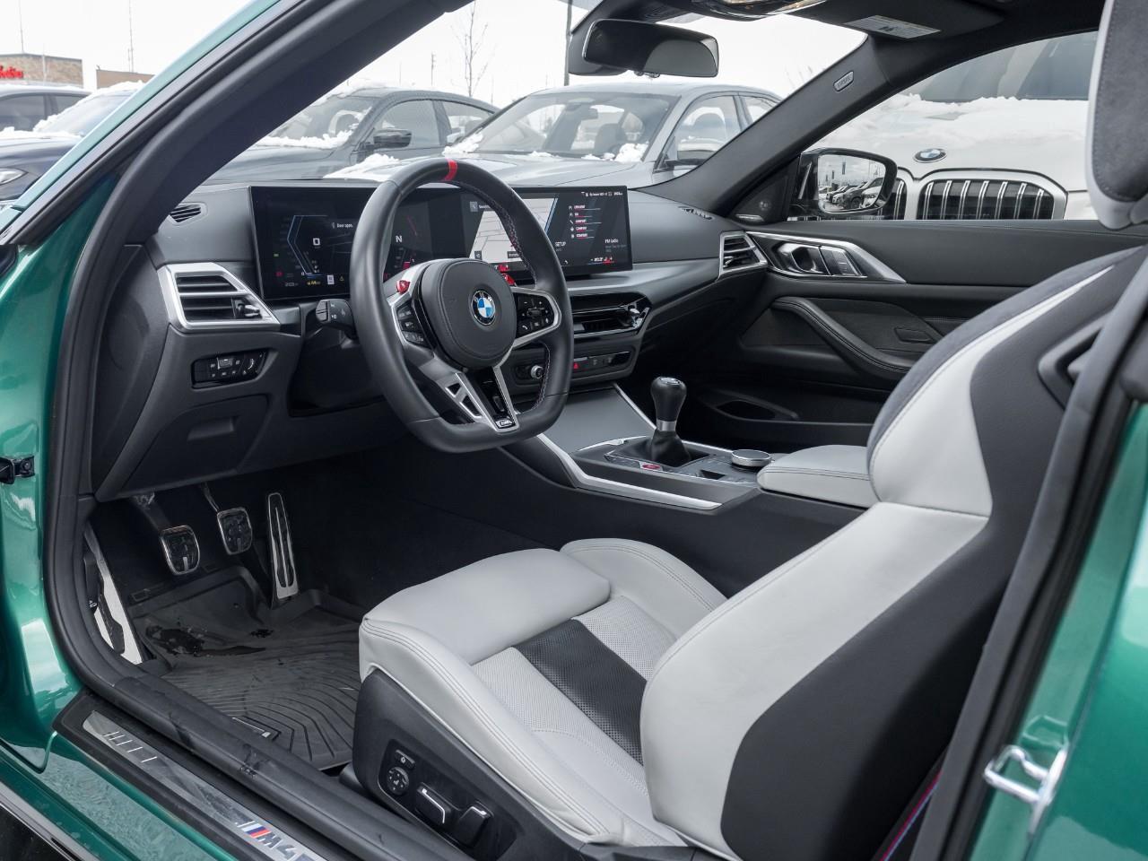2025 BMW M4 Base 2dr Rear-Wheel Drive Coupe Photo
