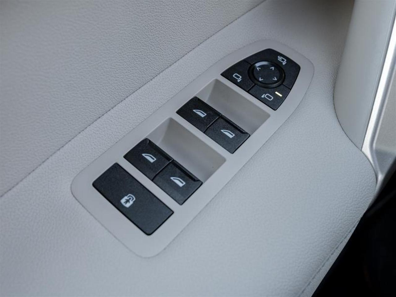 2026 BMW iX xDrive60 4dr All-Wheel Drive Sports Activity Vehicle Photo