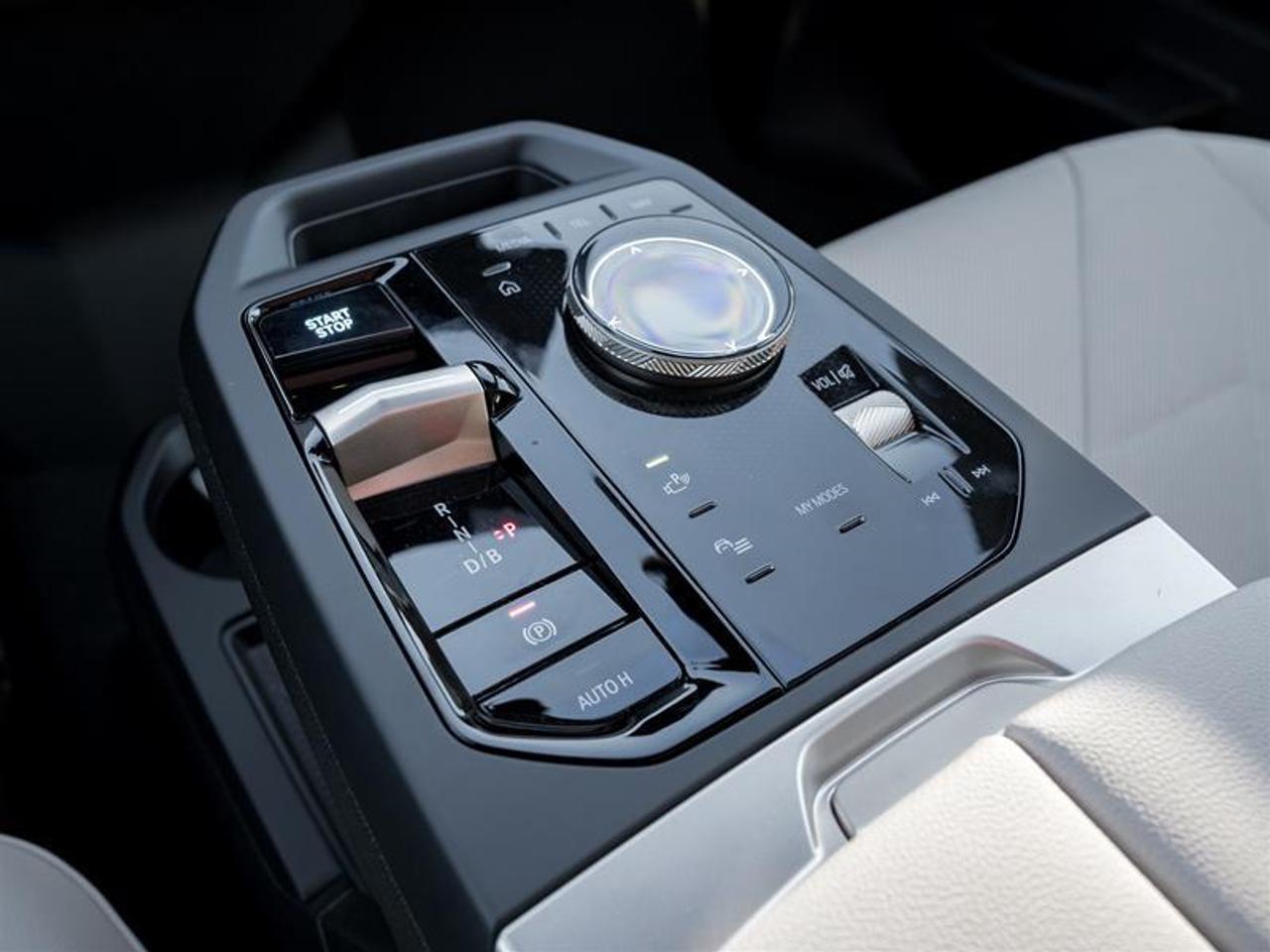 2026 BMW iX xDrive60 4dr All-Wheel Drive Sports Activity Vehicle Photo
