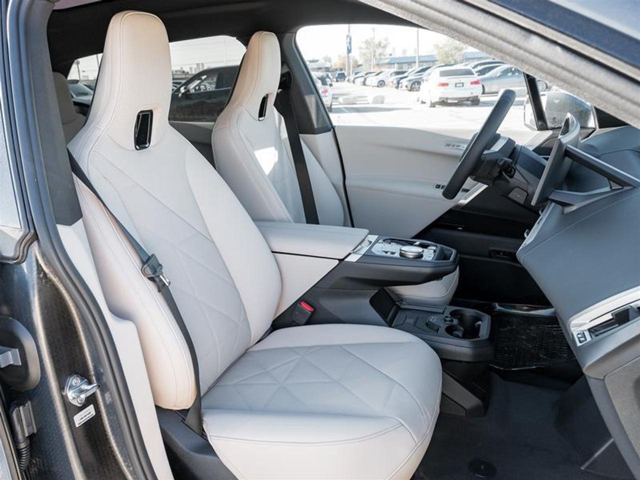 2026 BMW iX xDrive60 4dr All-Wheel Drive Sports Activity Vehicle Photo