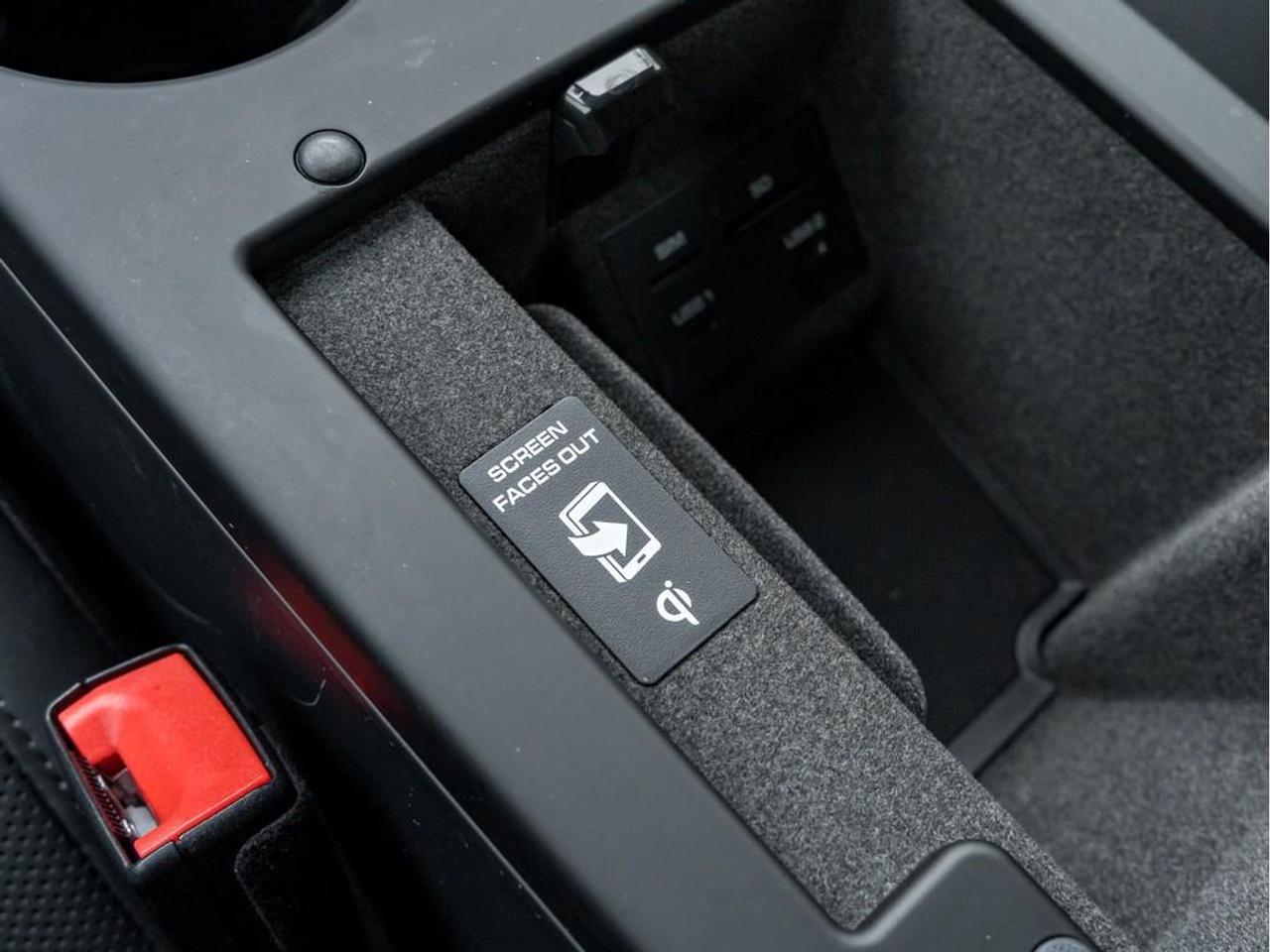 2025 Porsche Macan  Photo