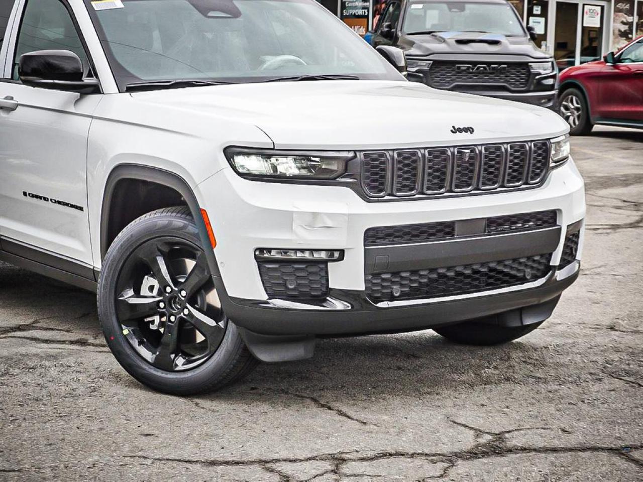 2025 Jeep Grand Cherokee L  Photo