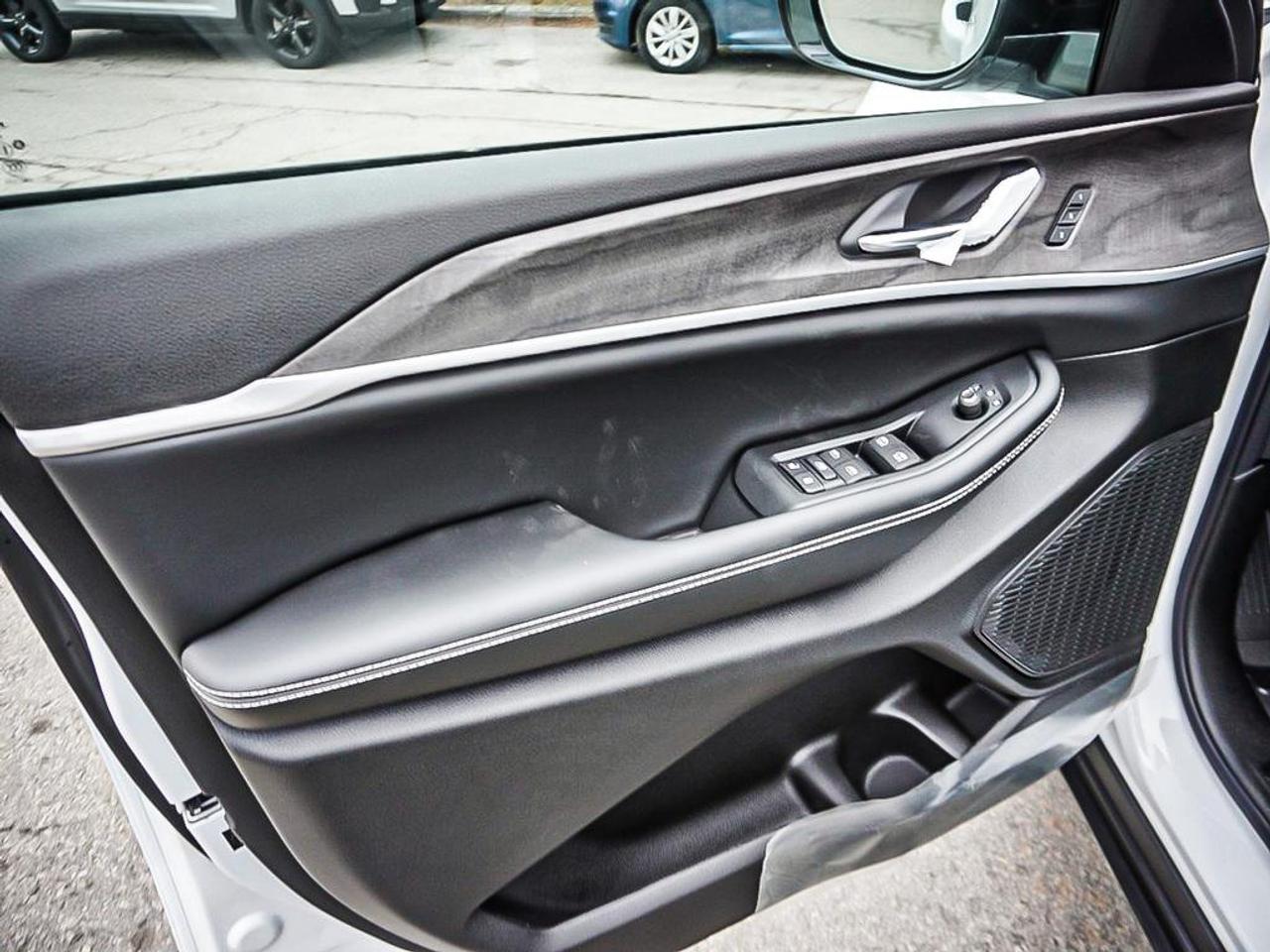 2025 Jeep Grand Cherokee L  Photo