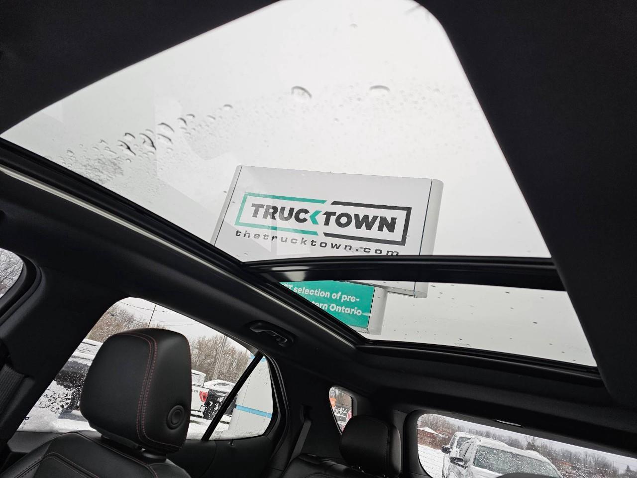 2024 Chevrolet Equinox RS 4dr All-Wheel Drive Photo