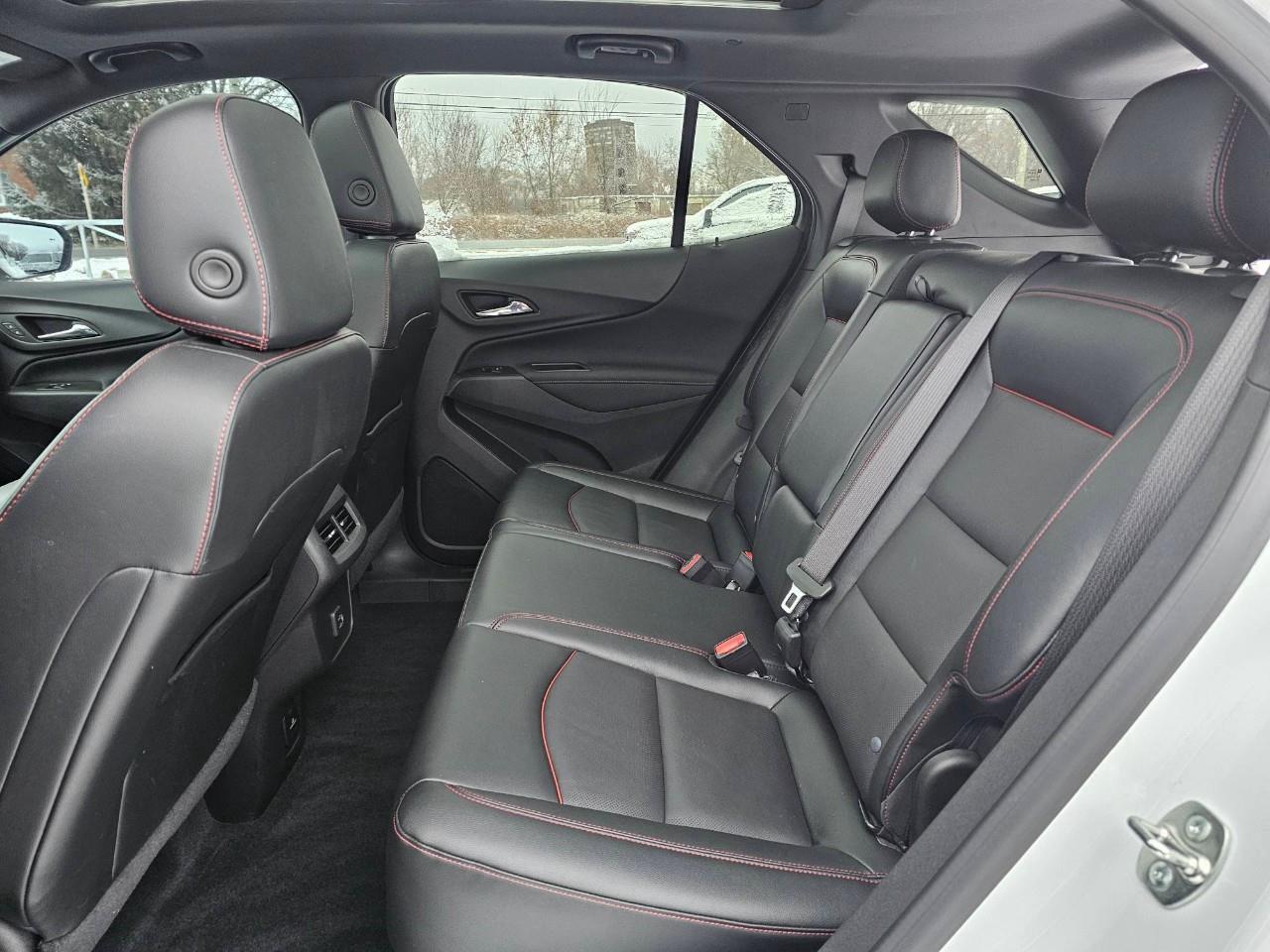 2024 Chevrolet Equinox RS 4dr All-Wheel Drive Photo