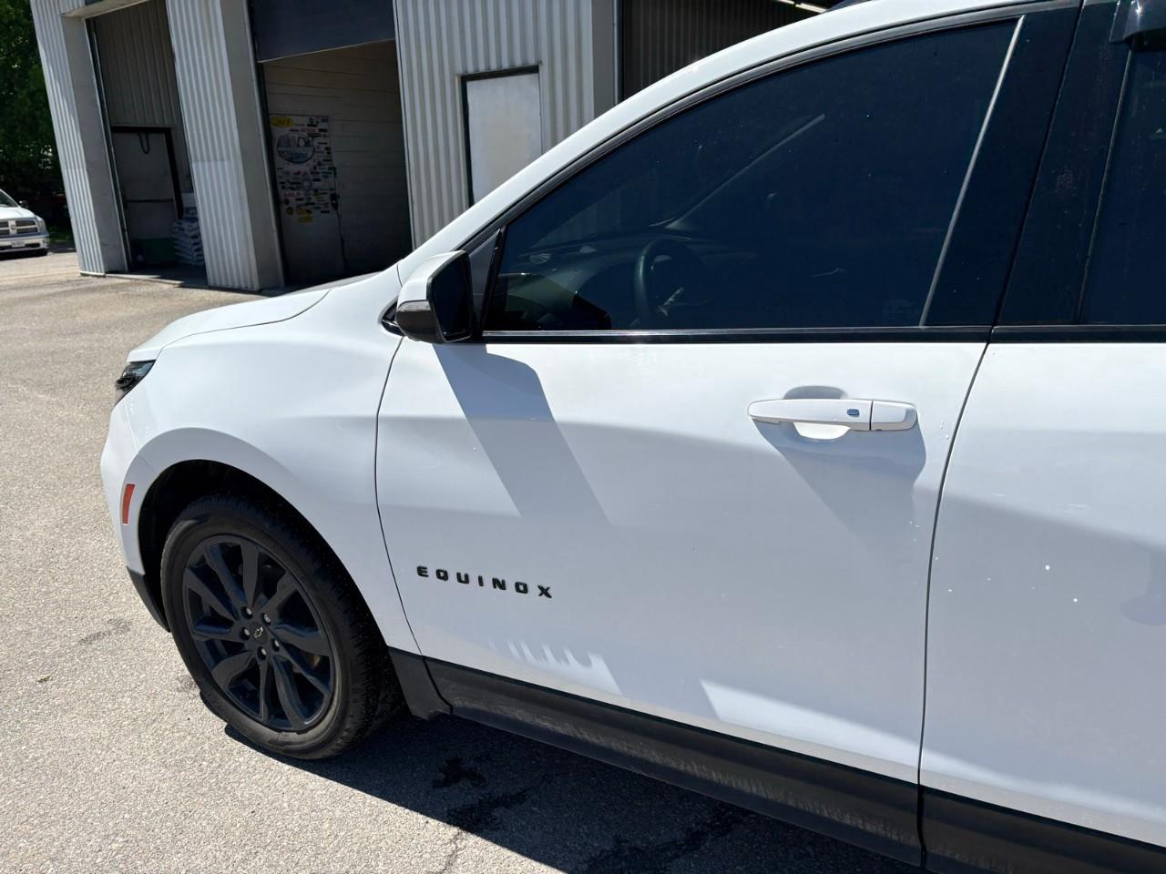 2024 Chevrolet Equinox RS 4dr All-Wheel Drive Photo