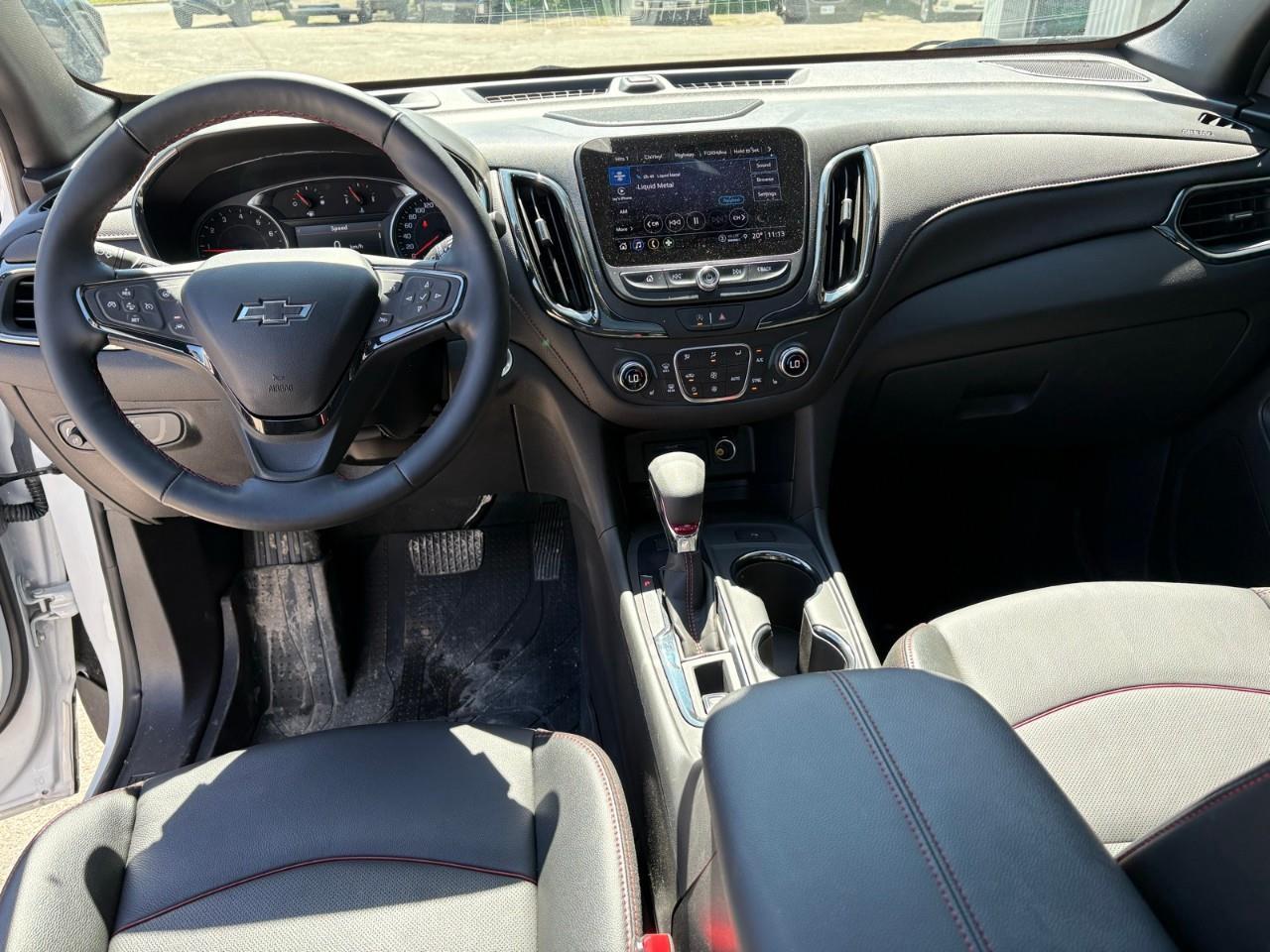 2024 Chevrolet Equinox RS 4dr All-Wheel Drive Photo