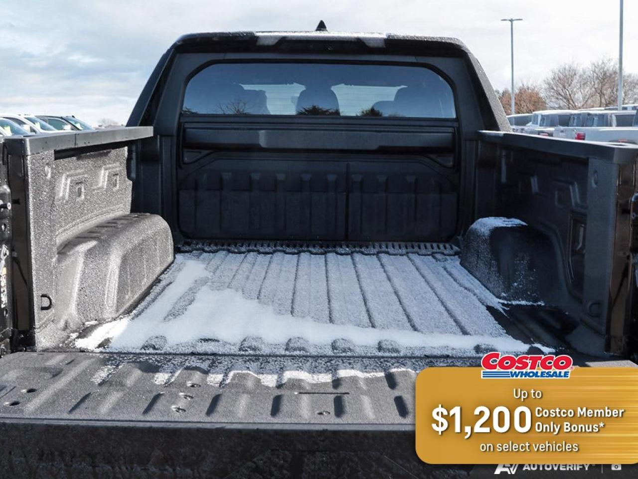 2025 GMC Sierra EV e4WD Crew Cab Extended Range Denali Photo