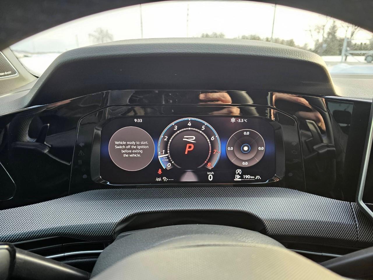 2025 Volkswagen Golf R Base 4dr All-Wheel Drive 4MOTION Hatchback Photo