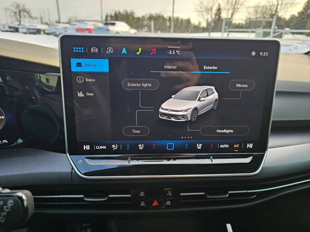 2025 Volkswagen Golf R Base 4dr All-Wheel Drive 4MOTION Hatchback Photo