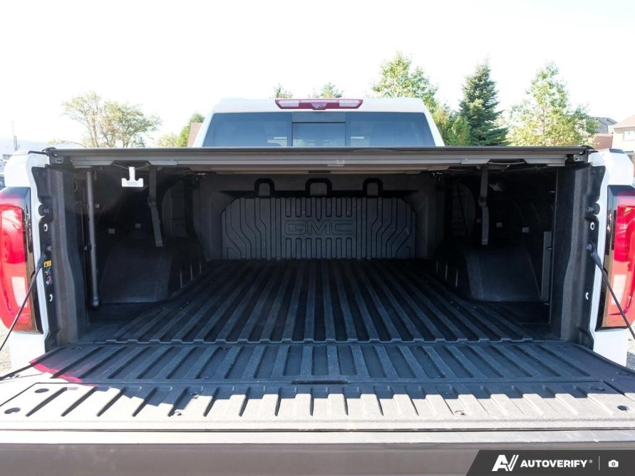 2021 GMC Sierra 1500 Crew Cab Short Box 4-Wheel Drive AT4 Photo