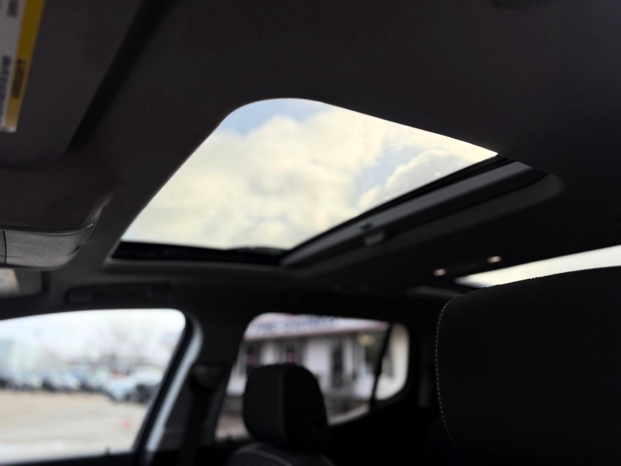 2022 GMC Acadia SLE All-wheel Drive Photo