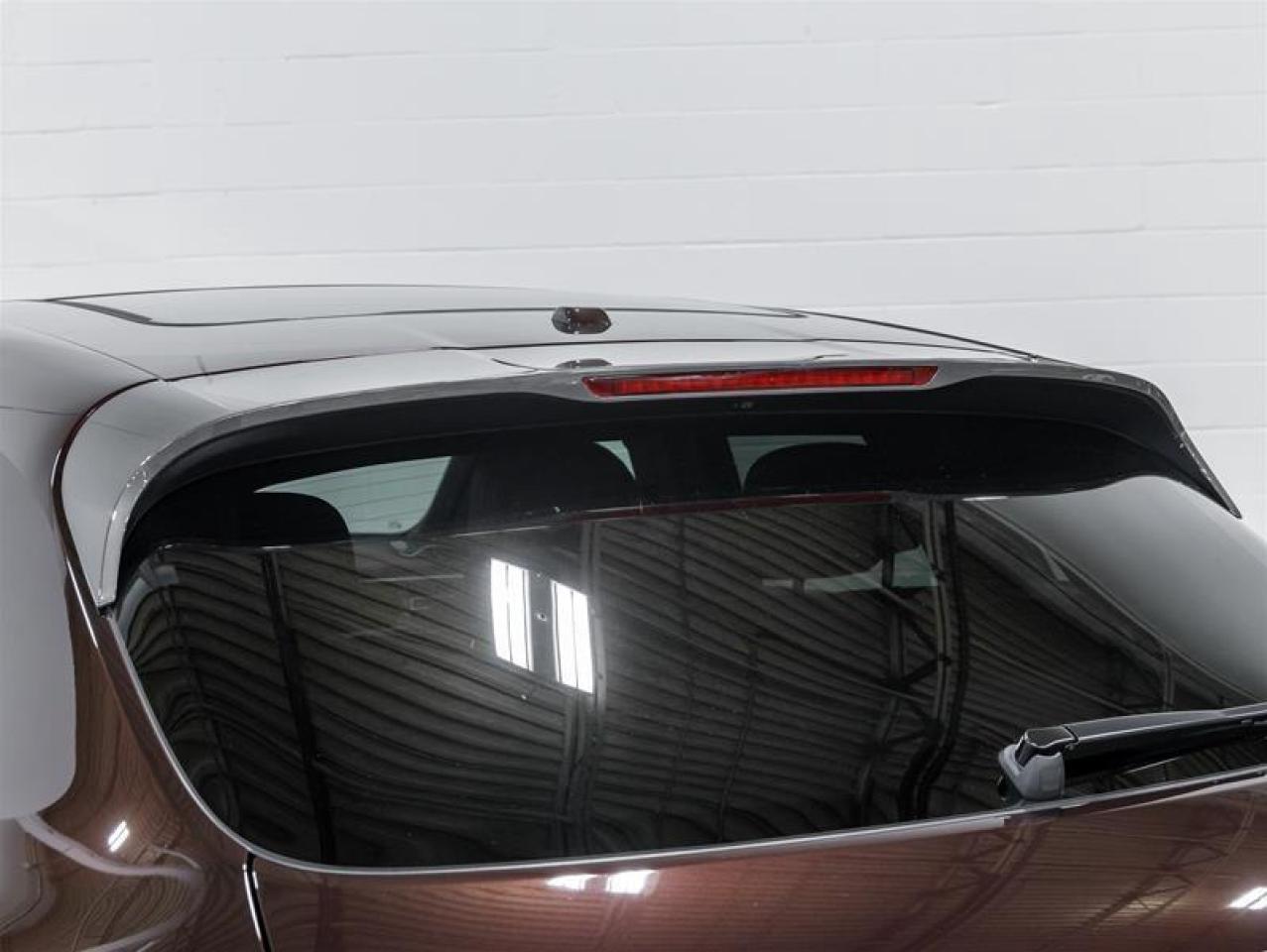 2026 Porsche Macan  Photo