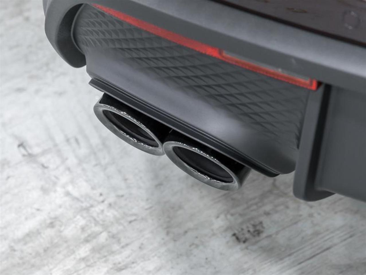 2026 Porsche Macan  Photo