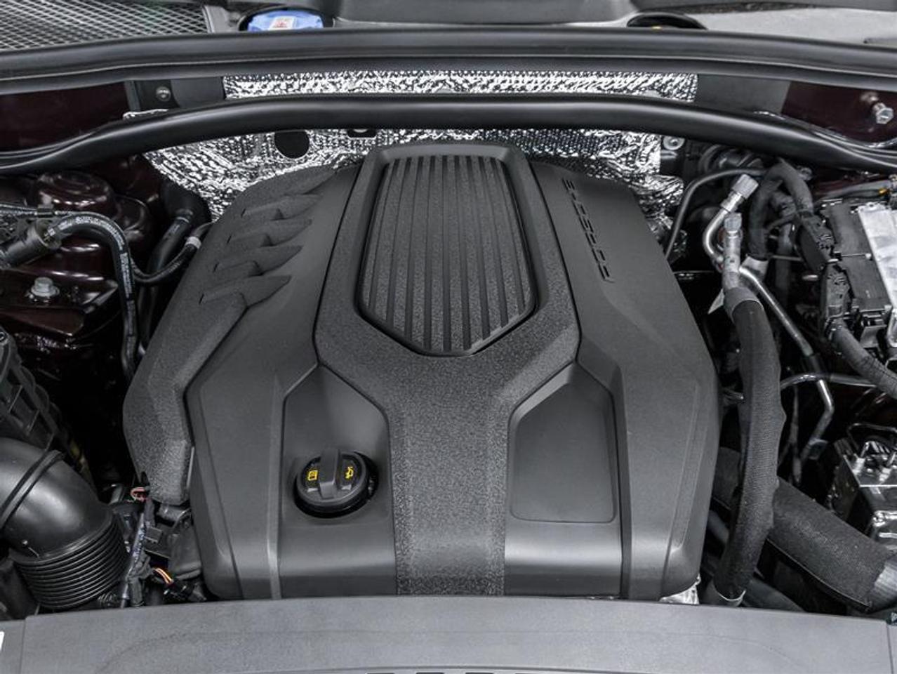 2026 Porsche Macan  Photo